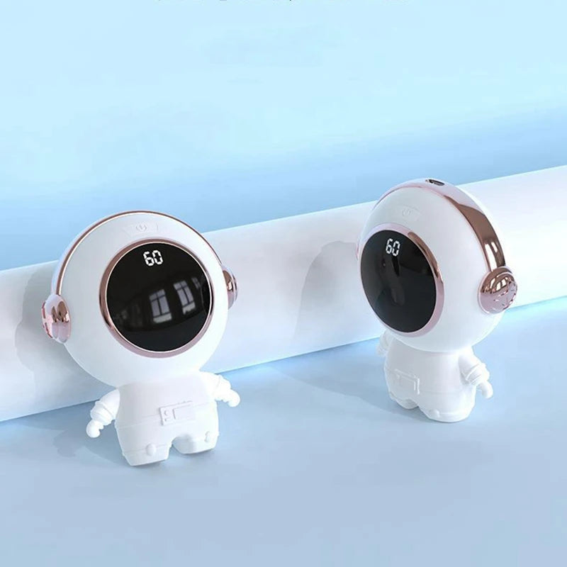 Rechargeable Hand Warmer Astronaut Mini Digital Display Warming Household Winter Hand Warmer USB Charging 1800Mah